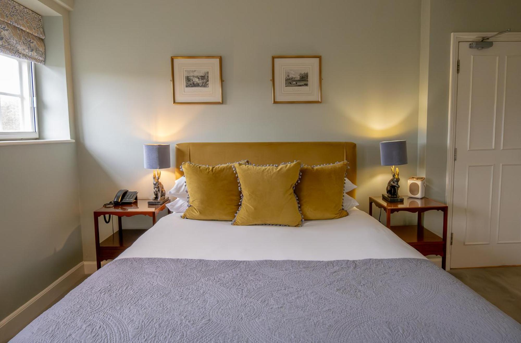 Leeds Castle Stable Courtyard Bed And Breakfast Мейдстон Экстерьер фото
