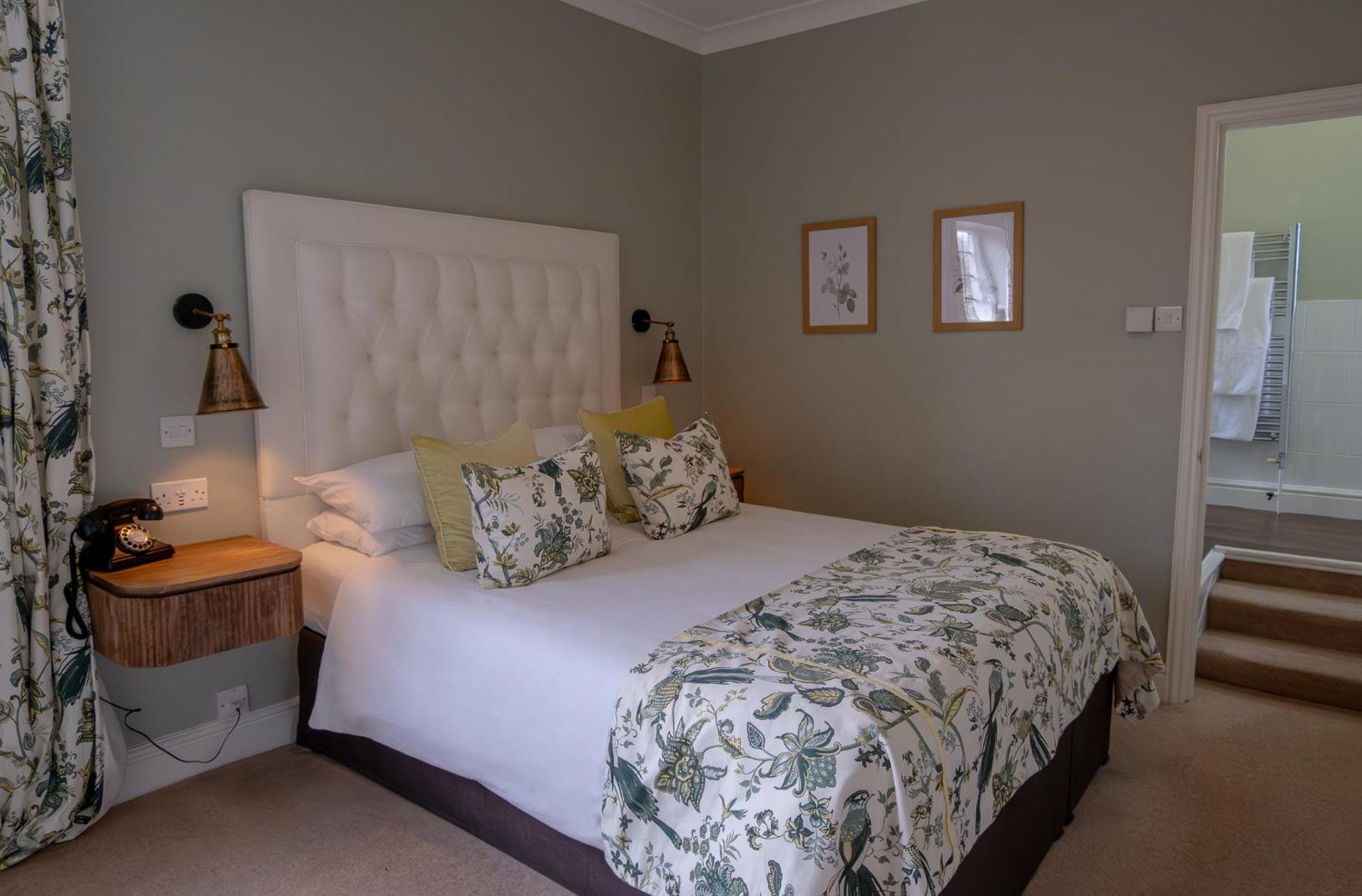 Leeds Castle Stable Courtyard Bed And Breakfast Мейдстон Экстерьер фото